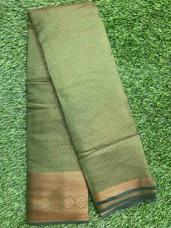 Semi Soft Silk Saree DS379-05