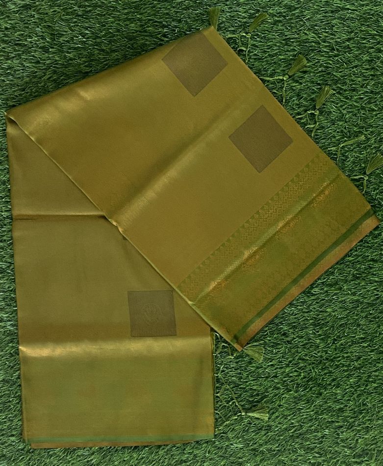 Kubera Pattu Saree – Soft Silk Party Wear DS567-01