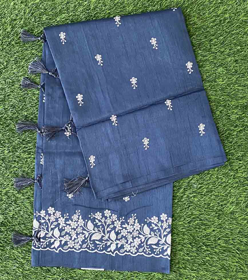 Art Silk Saree with Embroidery Work DS642-03