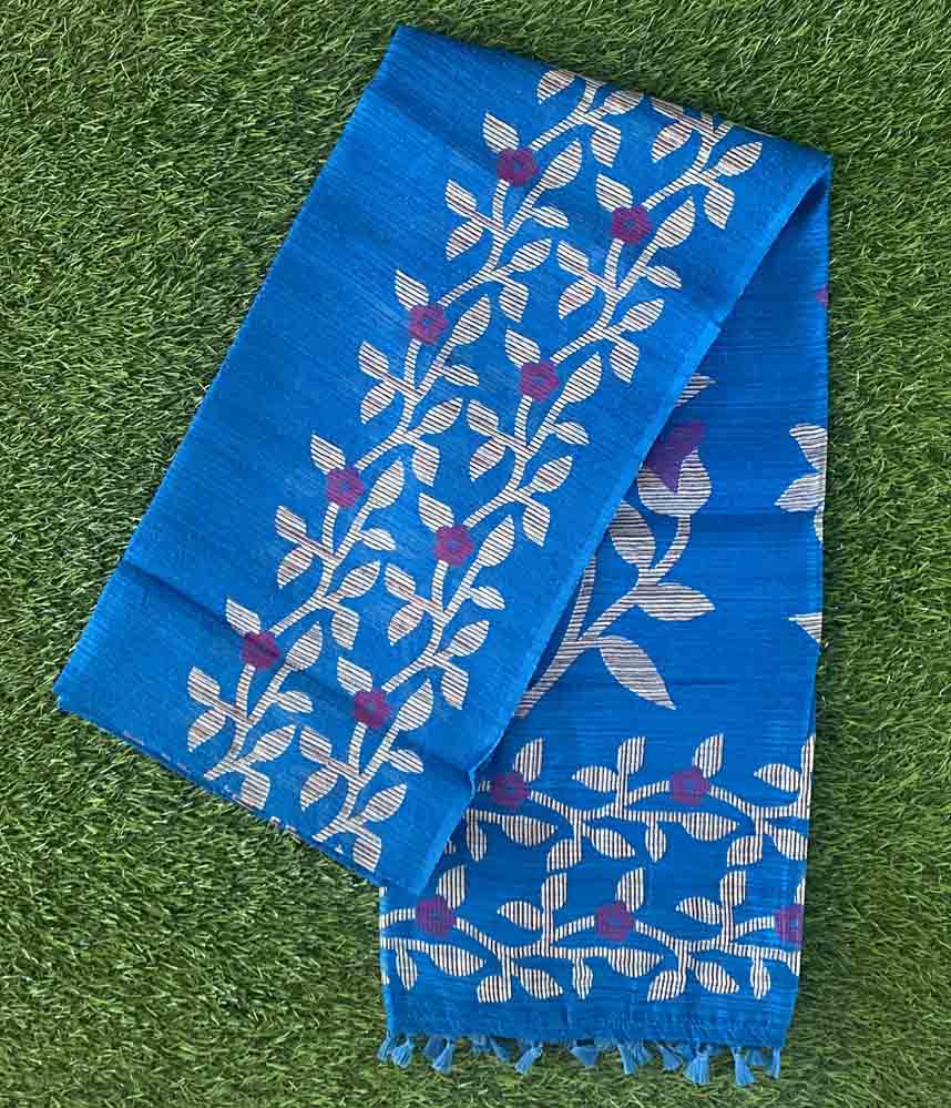 Green Silk Saree with Beautiful Floral Print DS698-03
