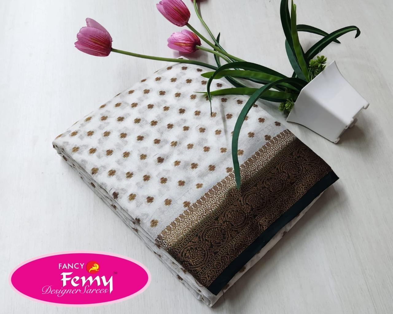 Elegant Party Wear Banarasi Silk Saree DS864-01