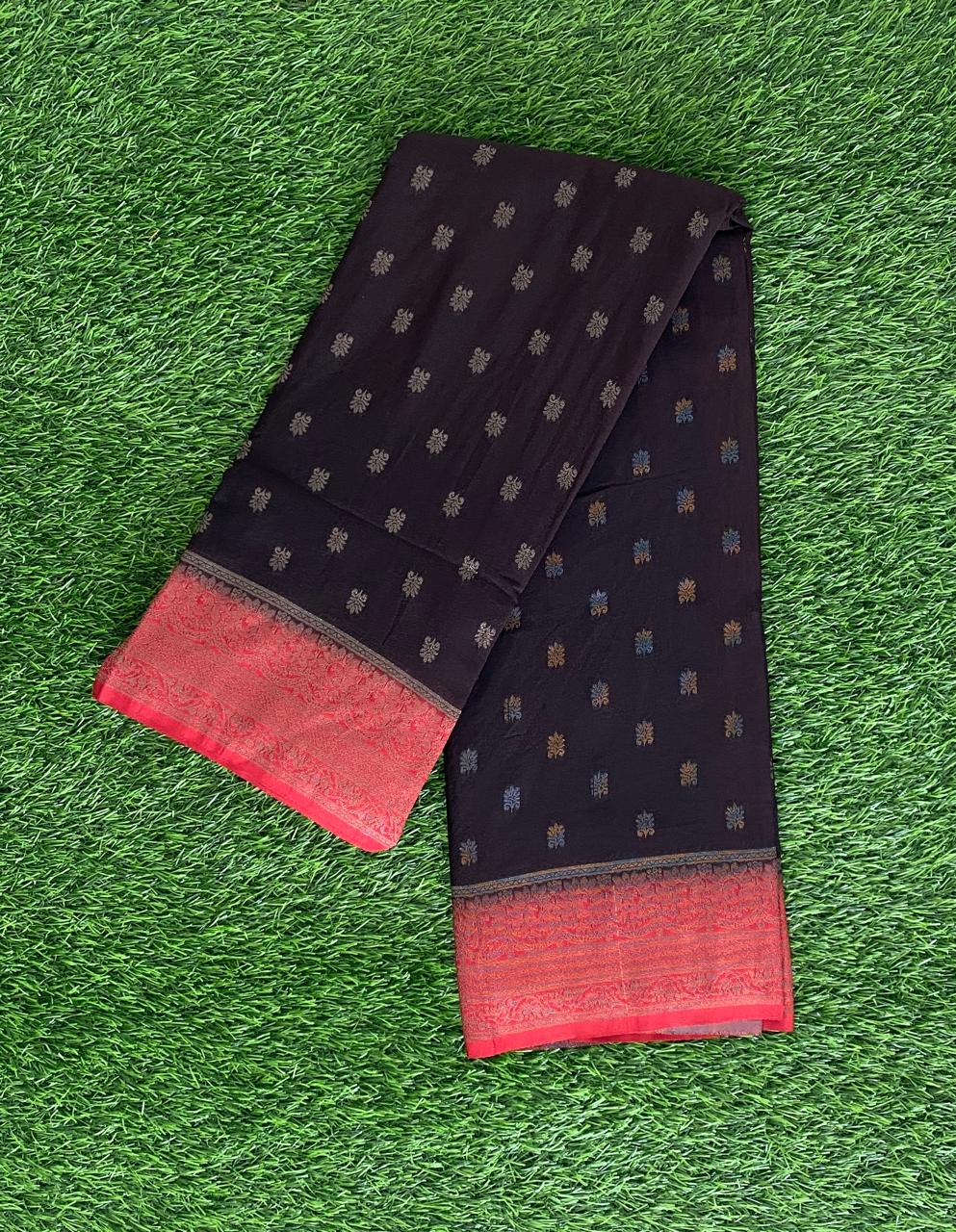 Contrast Color Party Wear Banarasi Silk Sarees DS870-02